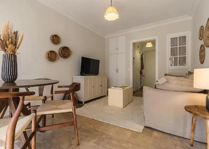 Le Lindos T2 Proche Plages Διαμέρισμα Αντίμπ