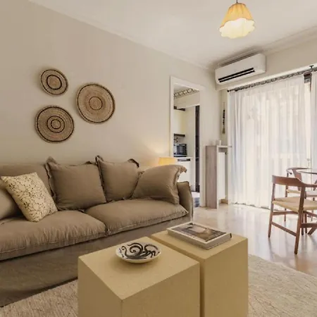 Le Lindos T2 Proche Plages