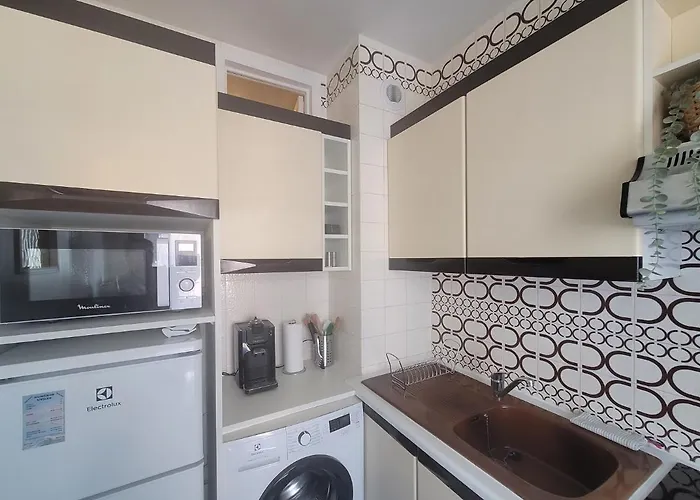 Le Lindos T2 Proche Plages